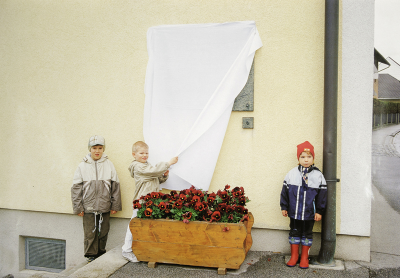 Roman Ondak, Erlauf erinnert sich, 2002
© Roman Ondak